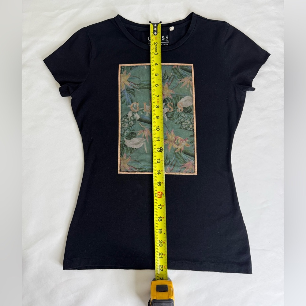 Guess Black Tropical Floral Graphic Tee - Picture 3 of 9